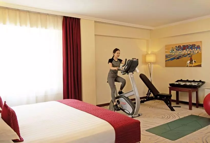 Kempinski Hotel Khan Palace