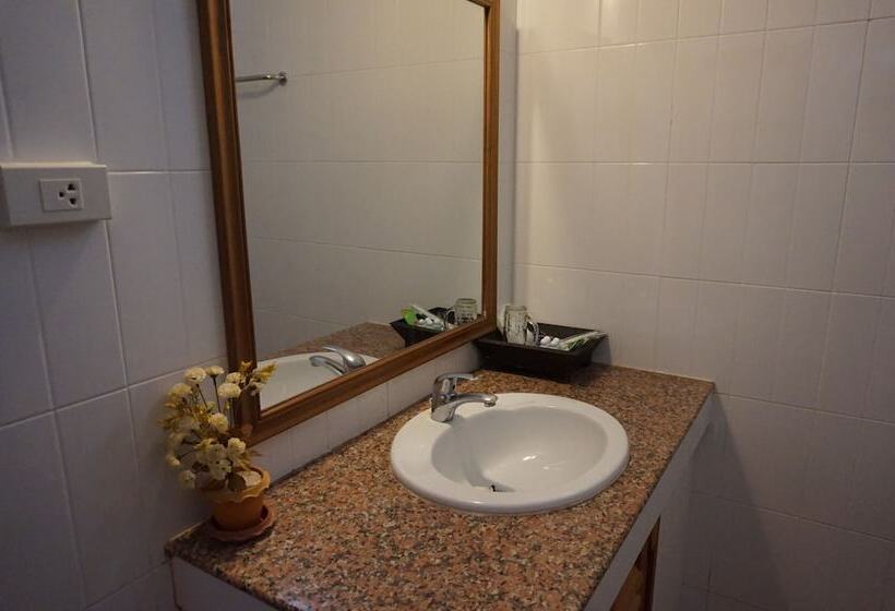 בית מלון כפרי Mekong Paradise Resort