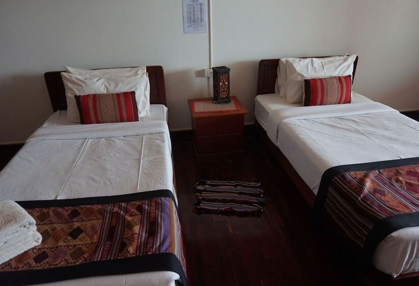 בית מלון כפרי Mekong Paradise Resort