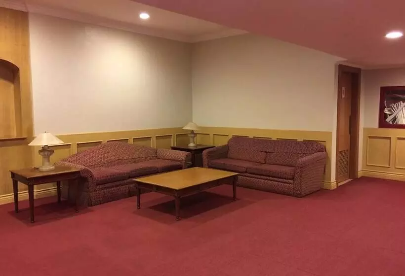 בית מלון כפרי Metrocentre