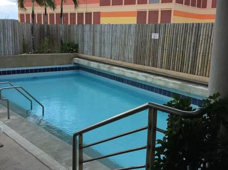 בית מלון כפרי Metrocentre