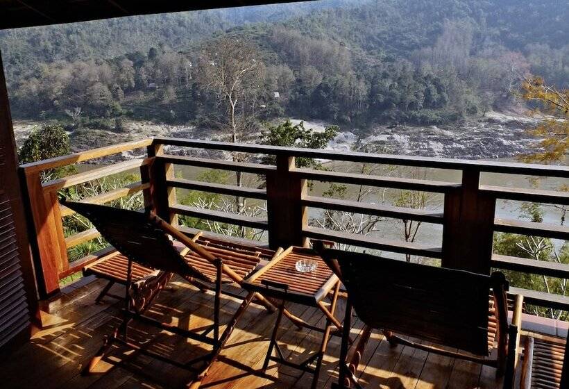 Отель The Sanctuary Pakbeng Lodge