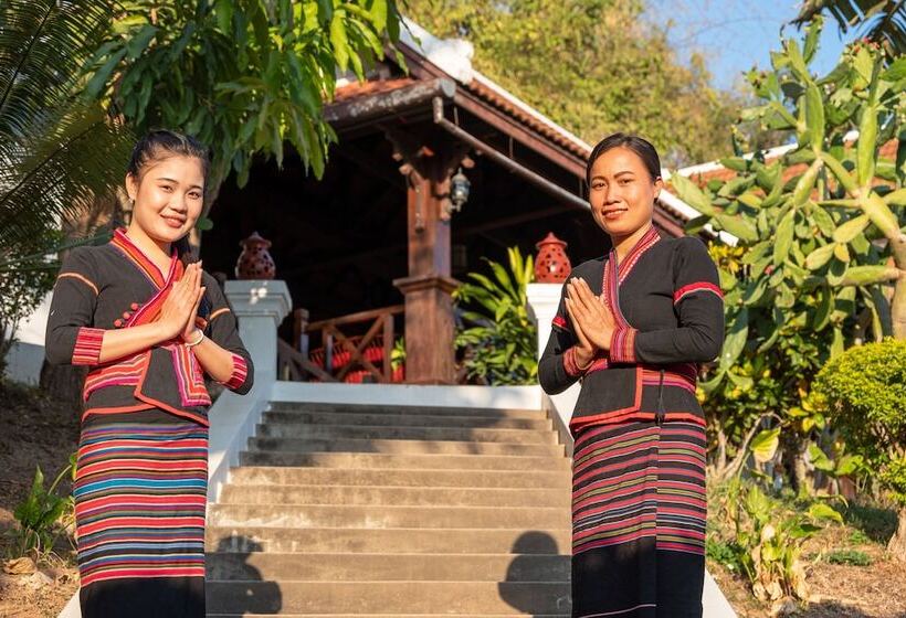 Отель The Sanctuary Pakbeng Lodge