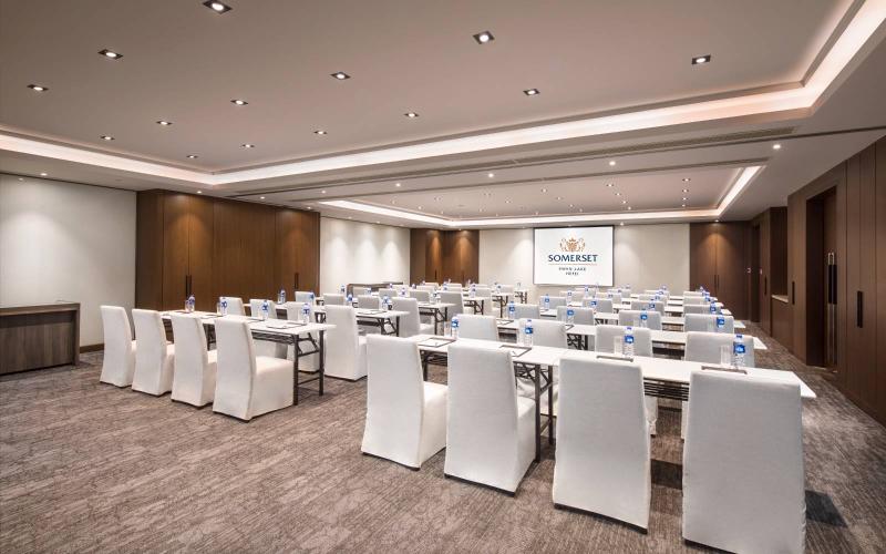 Hotel Somerset Swan Lake Hefei