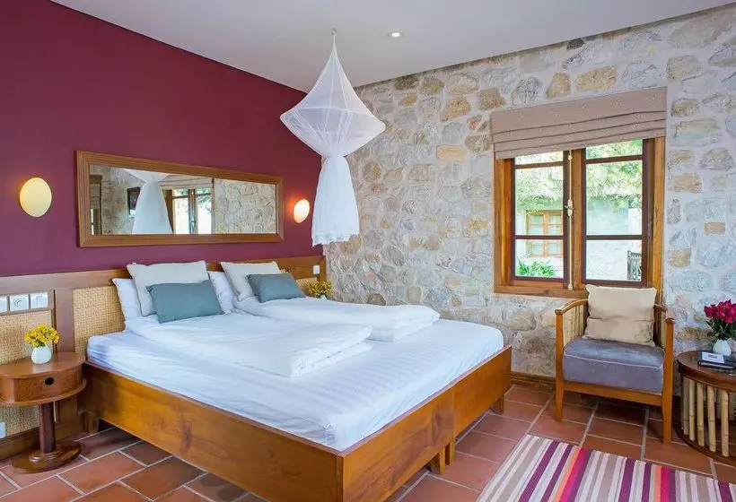 فندق Topas Ecolodge