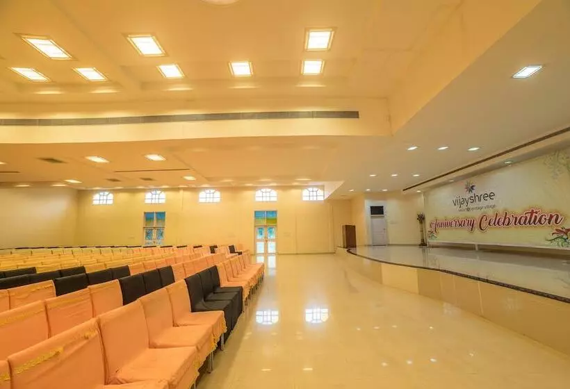 هتل Vijayshree Resort And Heritage Village