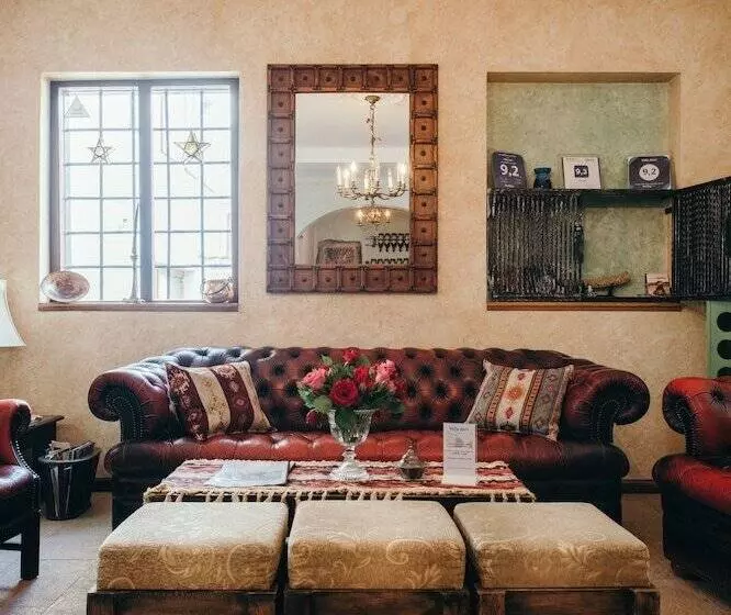 تختخواب و صبحانه Villa Anri