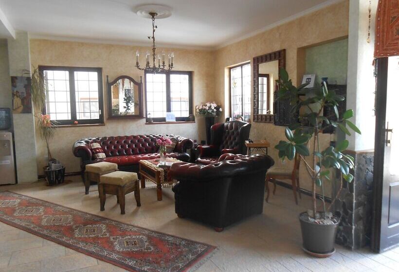 تختخواب و صبحانه Villa Anri