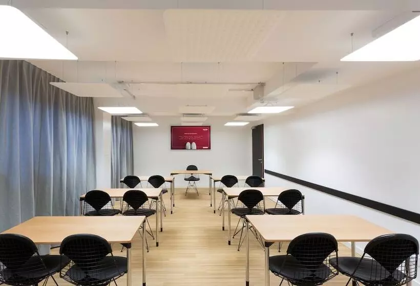 Hostelli Aletto Hotel Kudamm