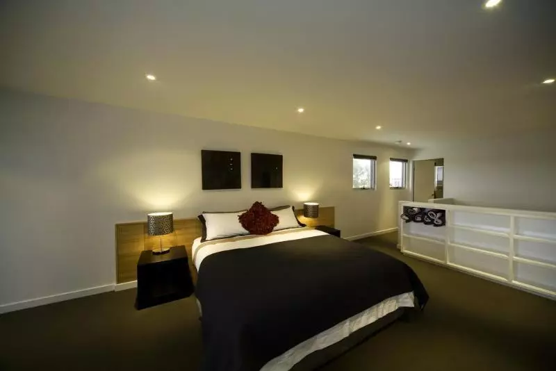 בית מלון כפרי 5 Knots Metung