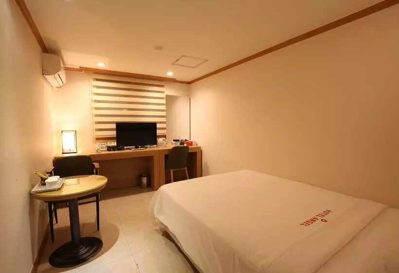 Hotel Angel