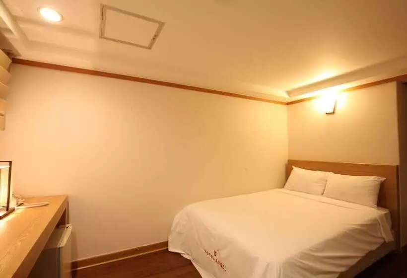 Hotel Angel