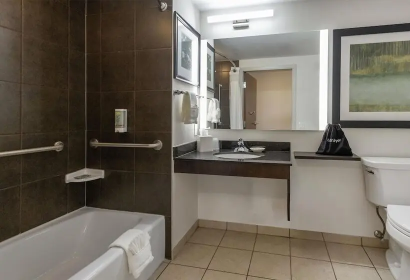 ホテル Best Western Dawson Creek