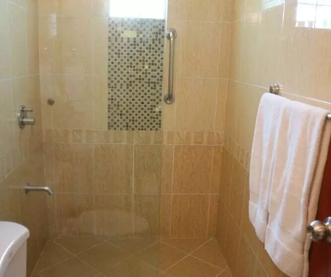 Otel Boracay Beach Club