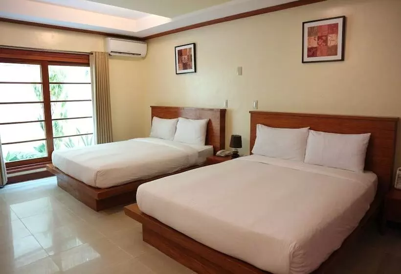 Otel Boracay Beach Club