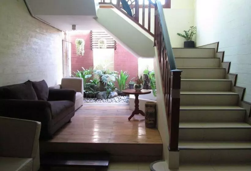 Otel Boracay Beach Club