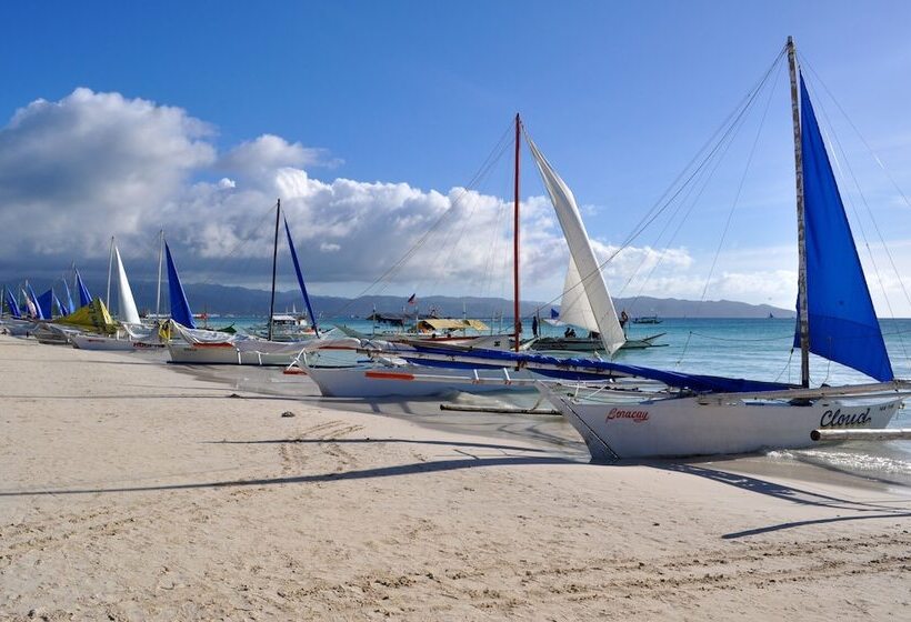 Hotel Boracay Beach Club