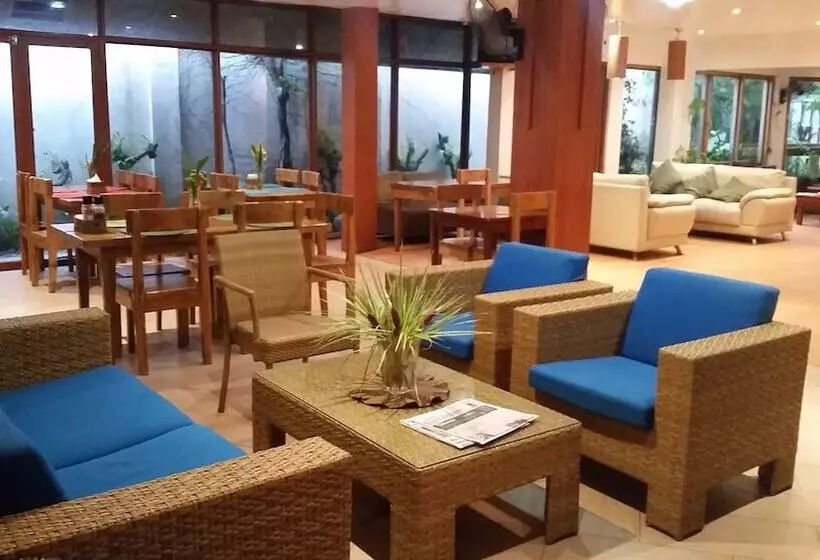 Otel Boracay Beach Club