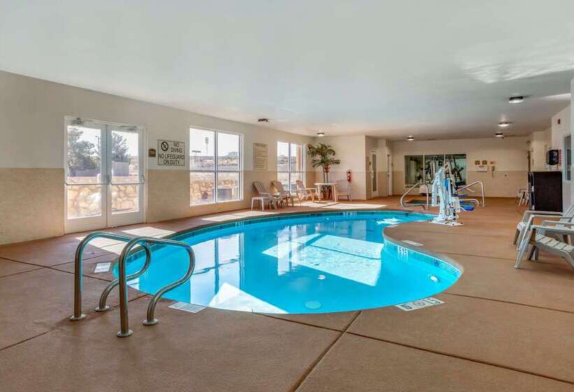 ホテル Comfort Inn & Suites Lordsburg I 10