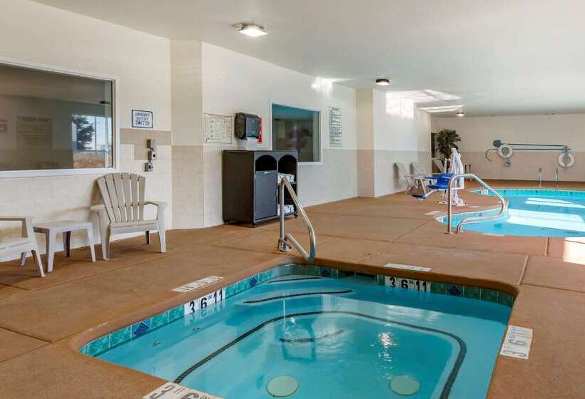 ホテル Comfort Inn & Suites Lordsburg I 10