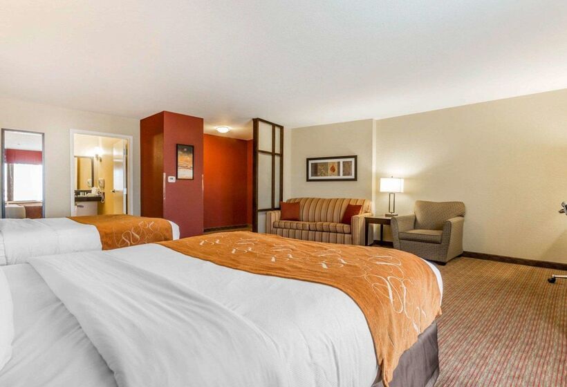 فندق Comfort Suites