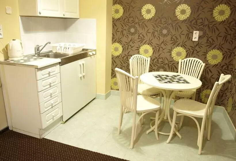 Hotel Cracow Old Town Guest House