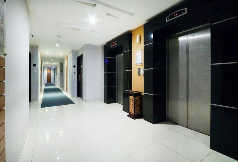 בית מלון כפרי Dafam Pekalongan