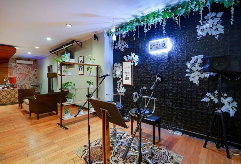 בית מלון כפרי Dafam Pekalongan