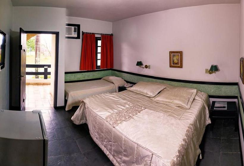 Hotel Flamboyant  & Convention