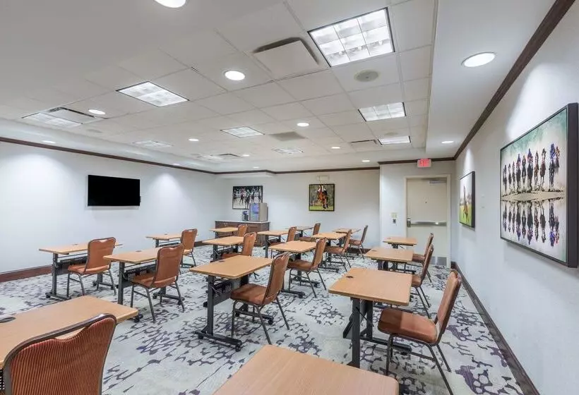 Отель Hilton Garden Inn Aiken