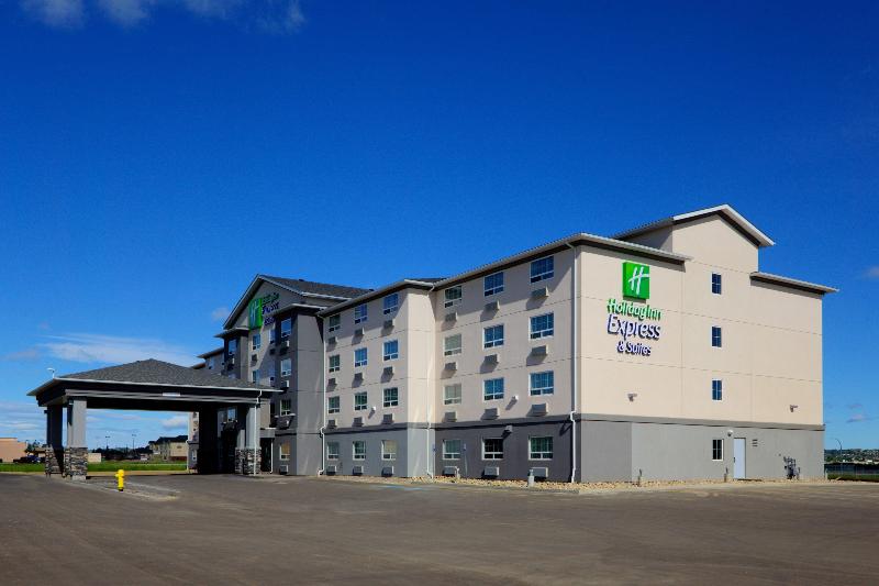 فندق Holiday Inn Express And Suites Dawson Creek, An Ihg