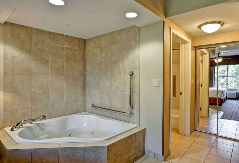 فندق Homewood Suites By Hilton Bel Air