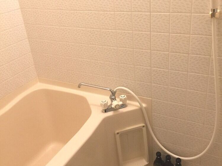 בית מלון כפרי Hoshino Resorts Oirase Keiryu