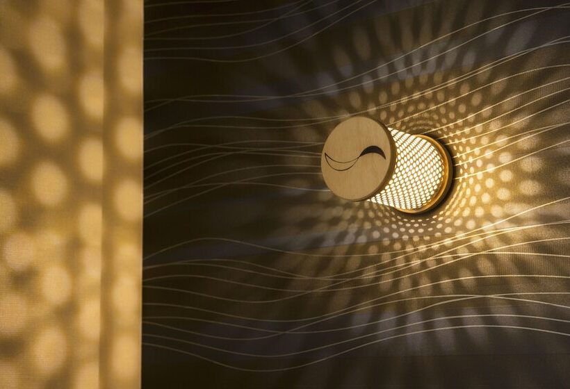 בית מלון כפרי Hoshino Resorts Oirase Keiryu