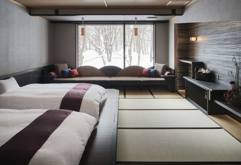 בית מלון כפרי Hoshino Resorts Oirase Keiryu