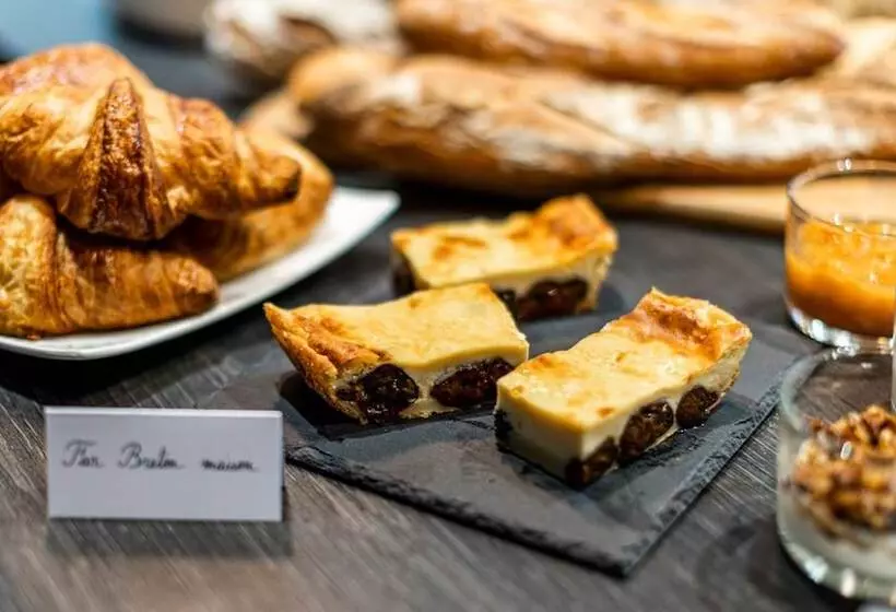 هتل Hôtel Bristol Union Intra Muros