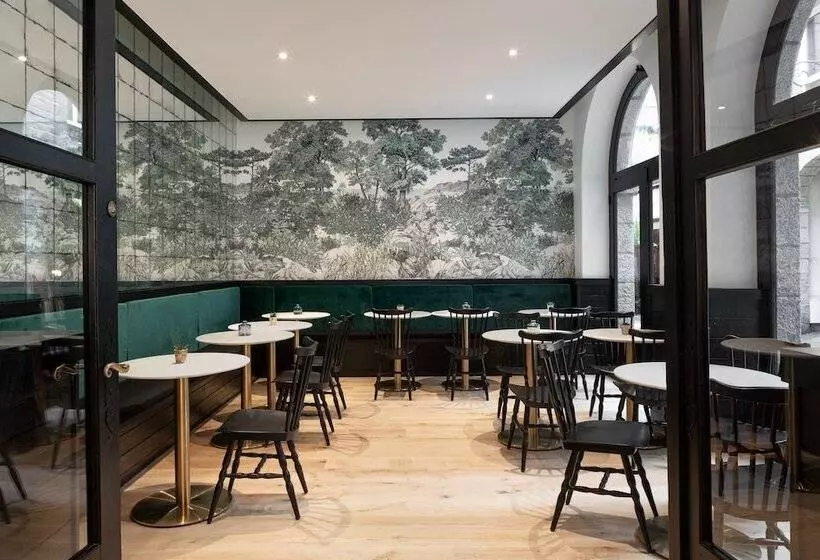 هتل Hôtel Bristol Union Intra Muros