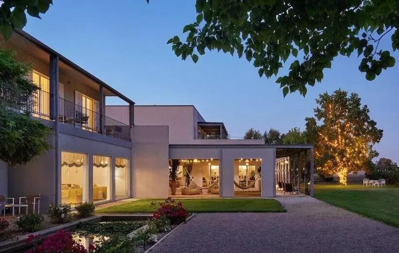 בית מלון כפרי Lancemore Milawa