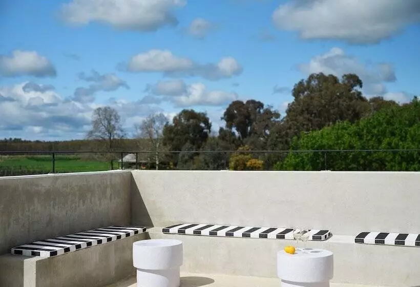 בית מלון כפרי Lancemore Milawa