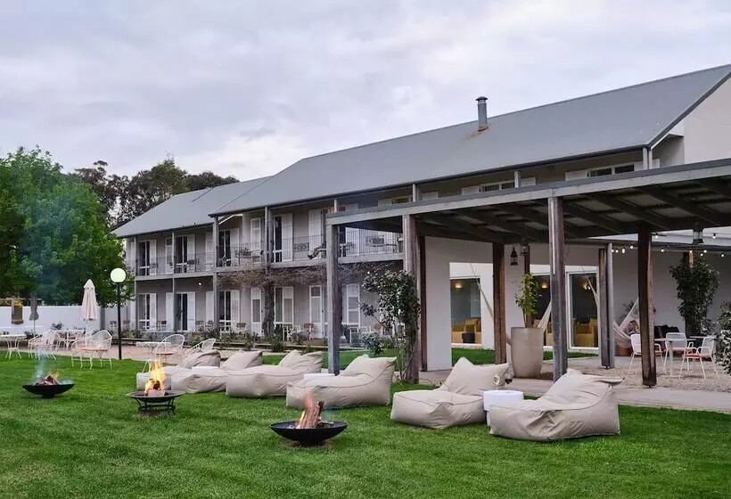 בית מלון כפרי Lancemore Milawa