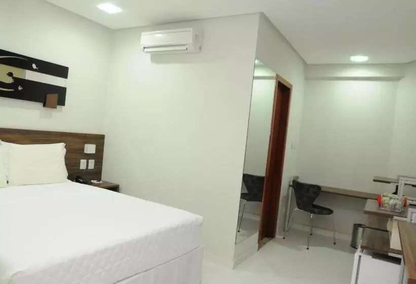 Отель Mavil Plaza