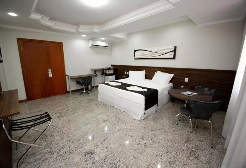 Отель Mavil Plaza