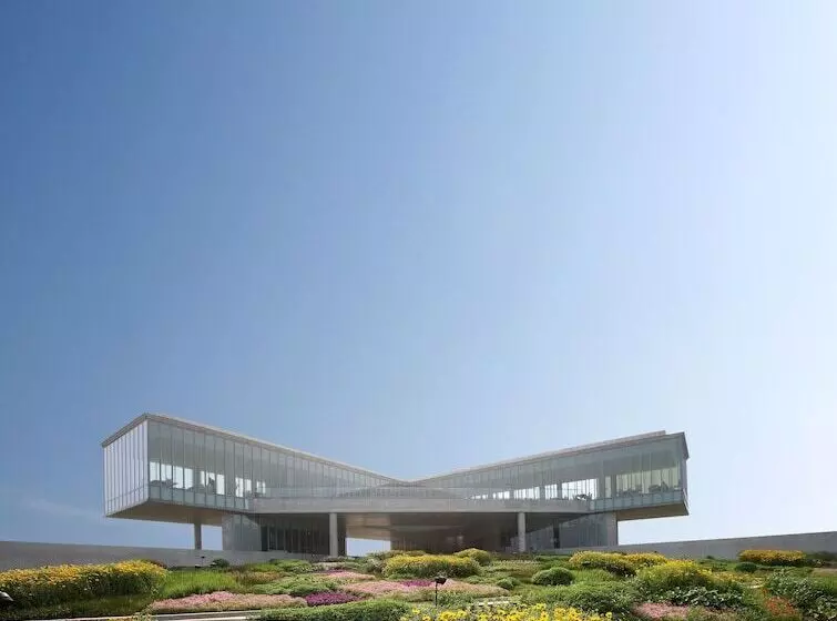 Отель Phoenix Island