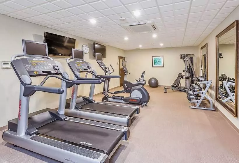 فندق Staybridge Suites Bismarck, An Ihg