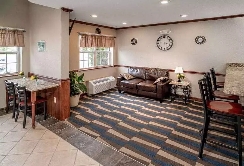 Microtel Inn & Suites Beckley East