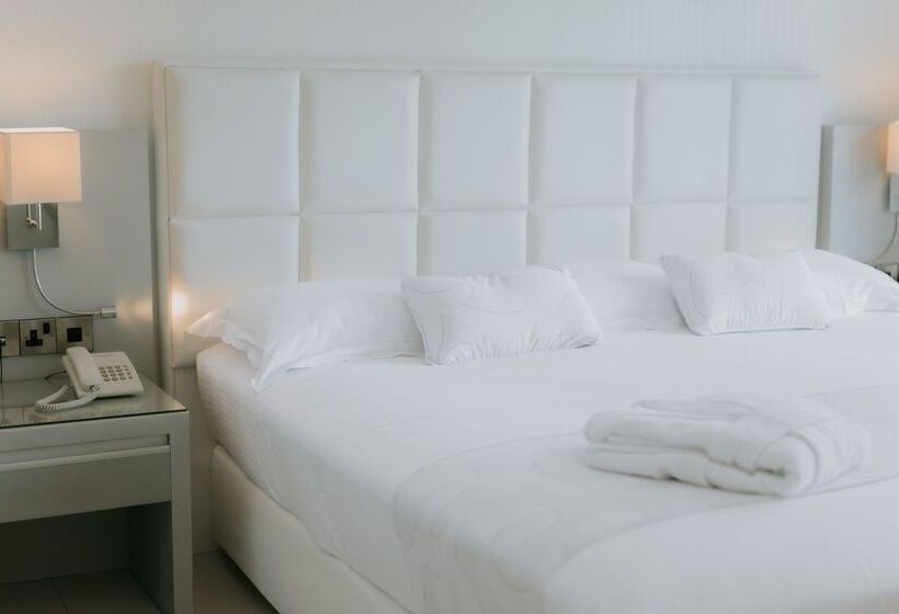 St George Beach Hotel & Spa Resort