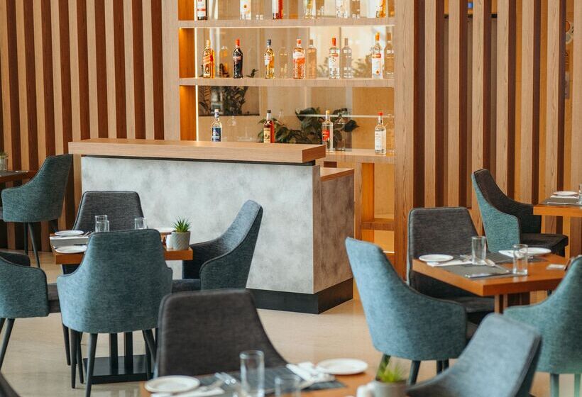 St George Beach Hotel & Spa Resort