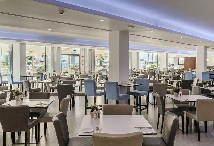 St George Beach Hotel & Spa Resort