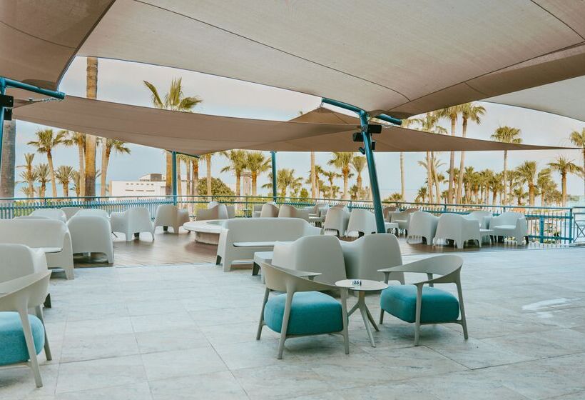 St George Beach Hotel & Spa Resort