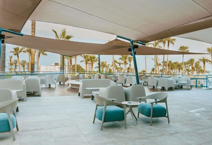 St George Beach Hotel & Spa Resort